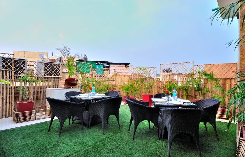 Arihant Inn-Near Blk Hospital Nova Deli Exterior foto
