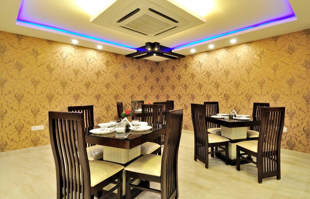 Arihant Inn-Near Blk Hospital Nova Deli Exterior foto
